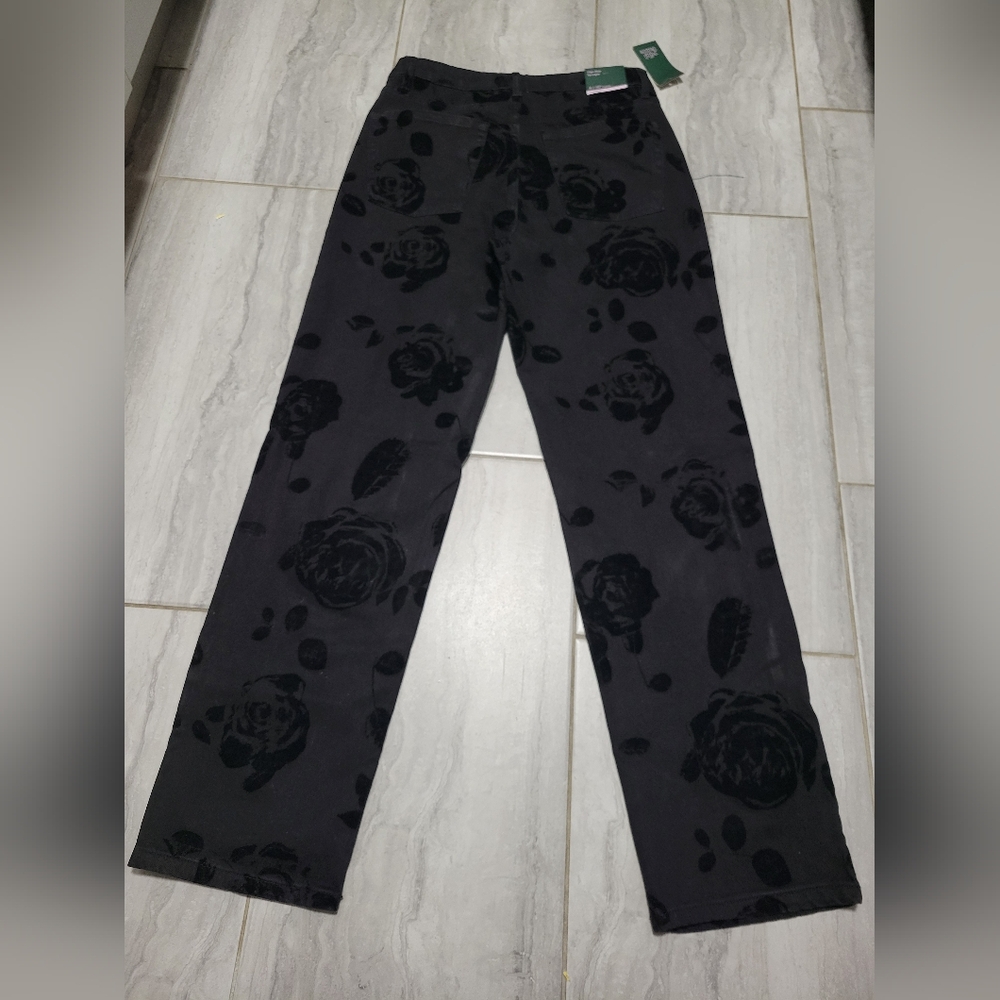 Monogrammed Wild Fable High RiseStraightEasy Rigid Denim Floral Black Jeans SZ 8 - Picture 5 of 16